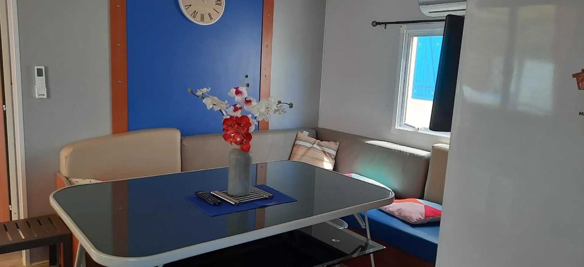 Campsite Vacances Familiales Dans Camping Avec Piscine Frejus